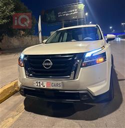 نیسان پاسفایندەر